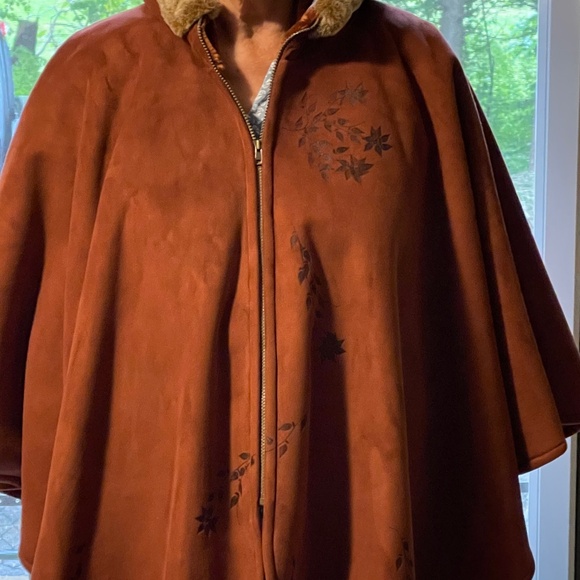 One size fits all suede cape